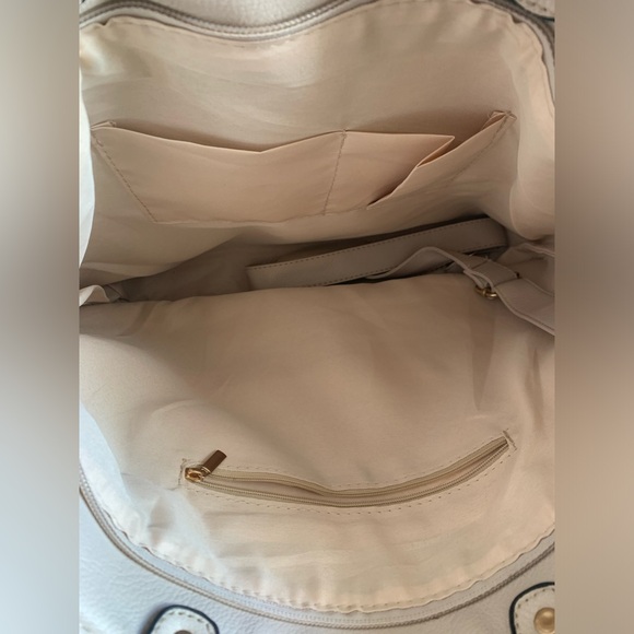 SUMMER Tassled Cream Bag NWOT - Picture 3 of 14